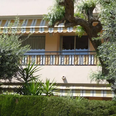 Holidays In Cannes - 2p - Wifi - Clim - Parking Apartment