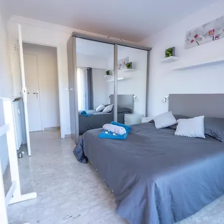 Apartment Holidays In Cannes - 2p - Wifi - Clim - Parking Le Cannet